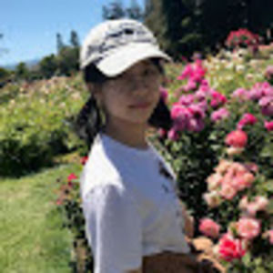 Meet your Posher, Quynh